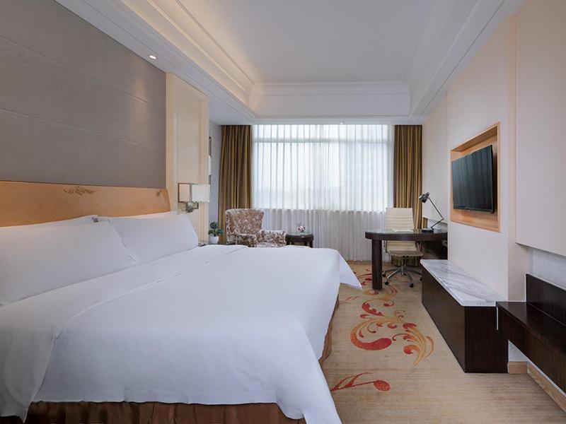 Vienna Hotel Jiangmen Heshan Huamao Zewnętrze zdjęcie